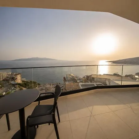 Blue Wave - Triple Swimming Pool Sarandë